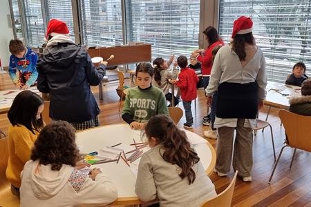 CONTOS + OFICINAS - Natal... na biblioteca pela equipa de animação da BMEL