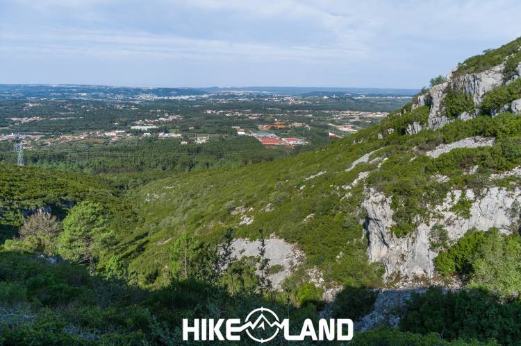 Pelos Trilhos dos Vales Suspensos dos Candeeiros | PNSAC