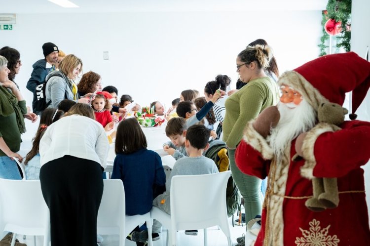 É Natal na Biblioteca | Ateliê + Sessão de contos