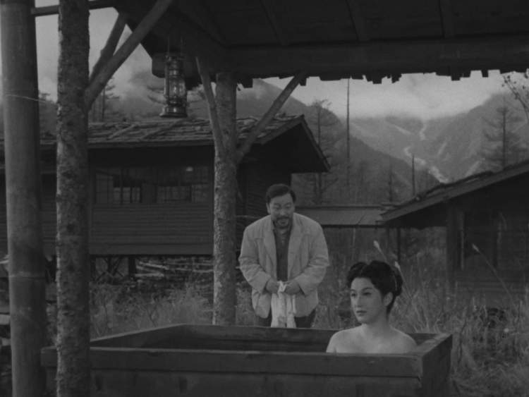 O SOM DO NEVOEIRO de Hiroshi Shimizu 