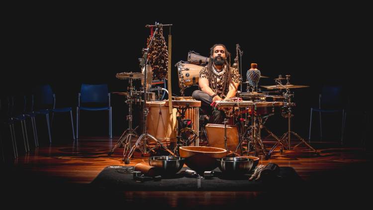 Iúri Oliveira apresenta 'Manifesto' ○ SMUP