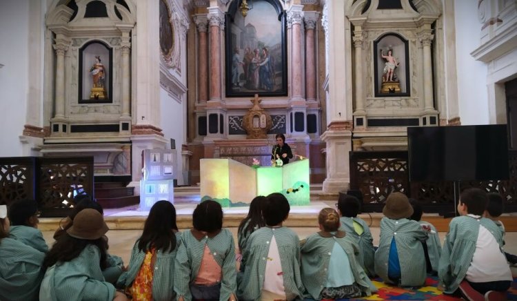 Teatro de marionetas 'A Viagem de Mustafa'