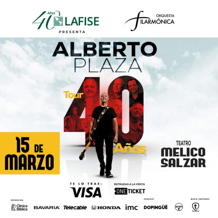 Alberto Plaza junto La Orquesta Filarmónica