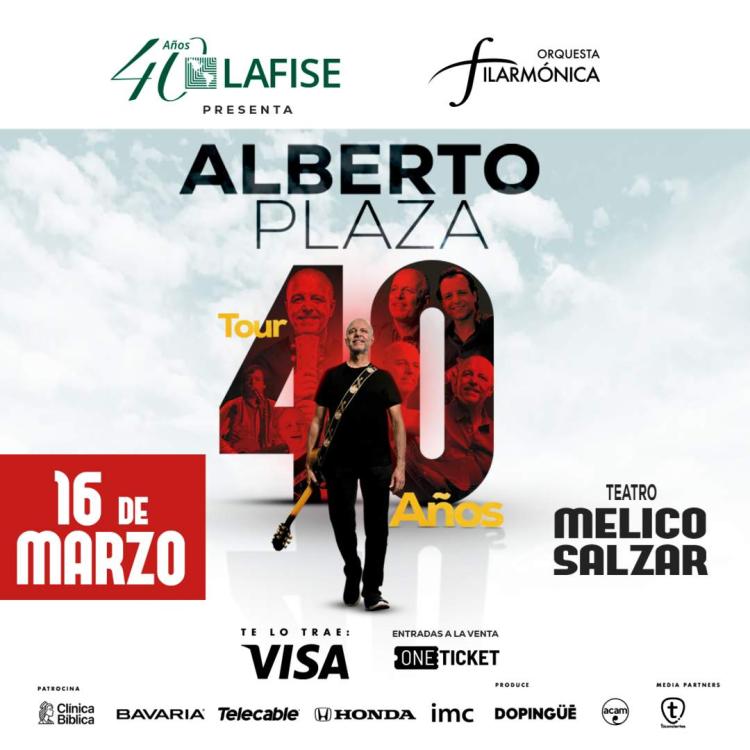 Alberto Plaza junto La Orquesta Filarmónica