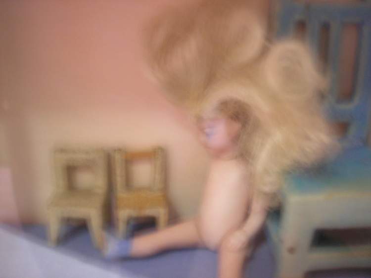 Inauguração da exposição “coisas que habitamos, coisas que deliram” de Carla Castiajo