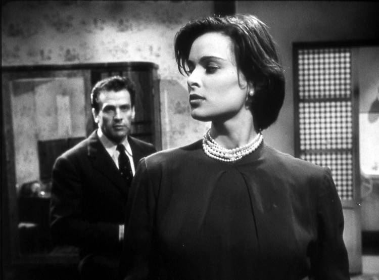 ESCÂNDALO DE AMOR de Michelangelo Antonioni