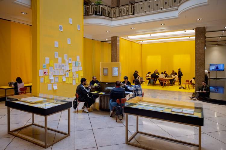 Todas as Coisas são Mesa para os Pensamentos