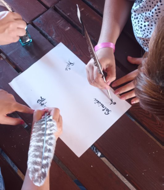 Oficina de Arqueologia Experimental: Tinta e Escrita Medieval