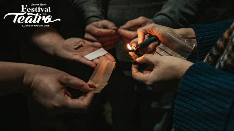 Trilho (En)Cena . Tribs