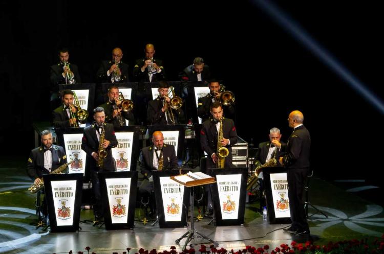 CONCERTO PELA ORQUESTRA LIGEIRA DO EXÉRCITO