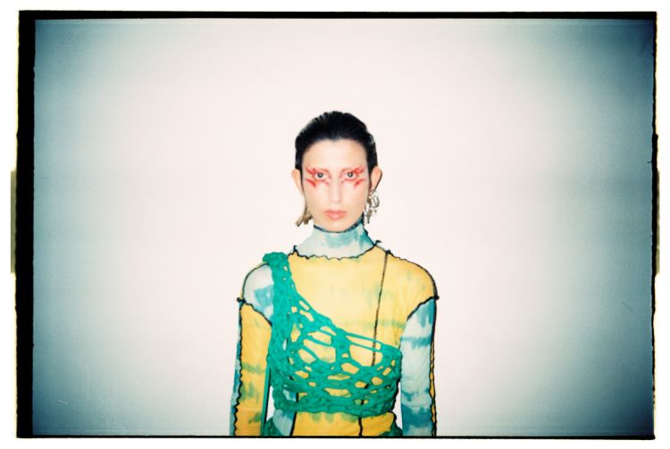 Quina das Beatas in-ti-mis-ta – Surma + JP Simões