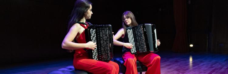 Dúo Éire (Dúo de acordeones) Reflejos folclóricos