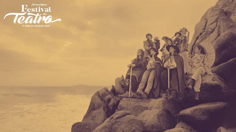 Lua Nova . A Idade da Poesia