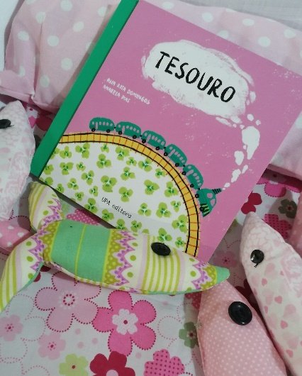 Tesouro - por Papão de Contos