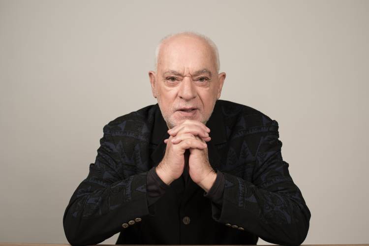 Com.25Abril | Paulo de Carvalho, E depois do Adeus? Contar Cantigas - Voz e Piano