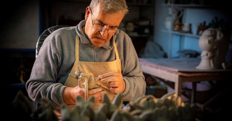 Oficina de Modelagem de Diabos por António Ramalho