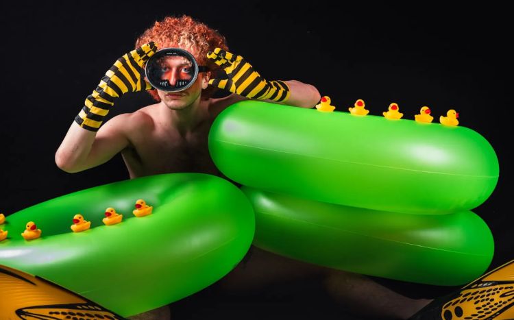 EXCESSO - OFICINA DE TEATRO MARATONA