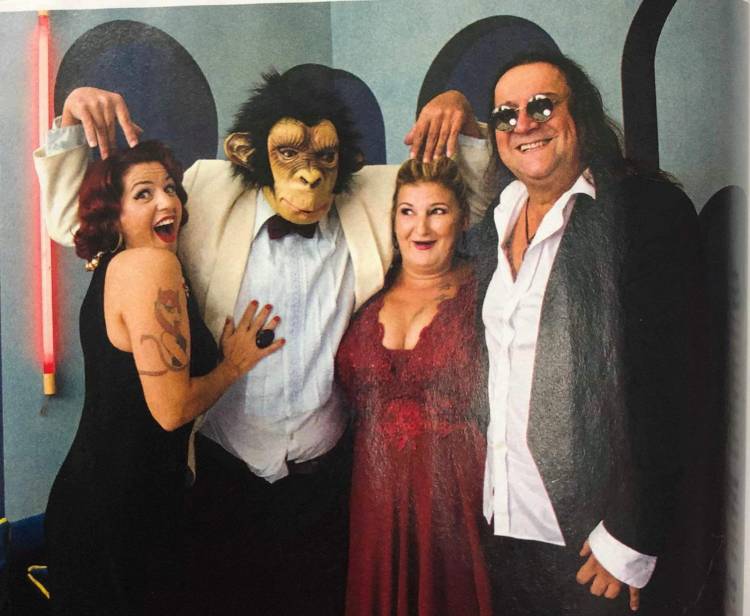 IRMÃOS CATITA ao vivo no Titanic Sur Mer