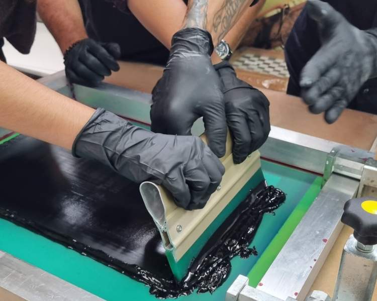 LABORATÓRIO CRIATIVO 'IMPRESSÕES PERFUMADAS'