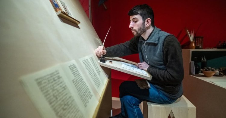 OFICINAS E AULAS LIVRES NO SCRIPTORIUM DA REVELAÇÃO