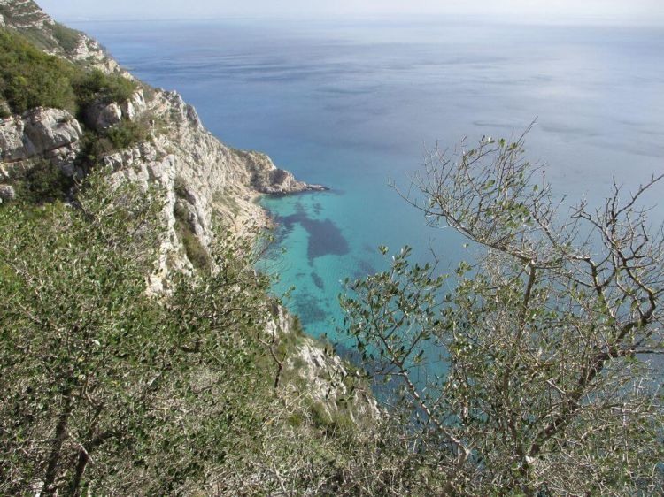 Caminhando entre Marmitas, Vales e Varandas