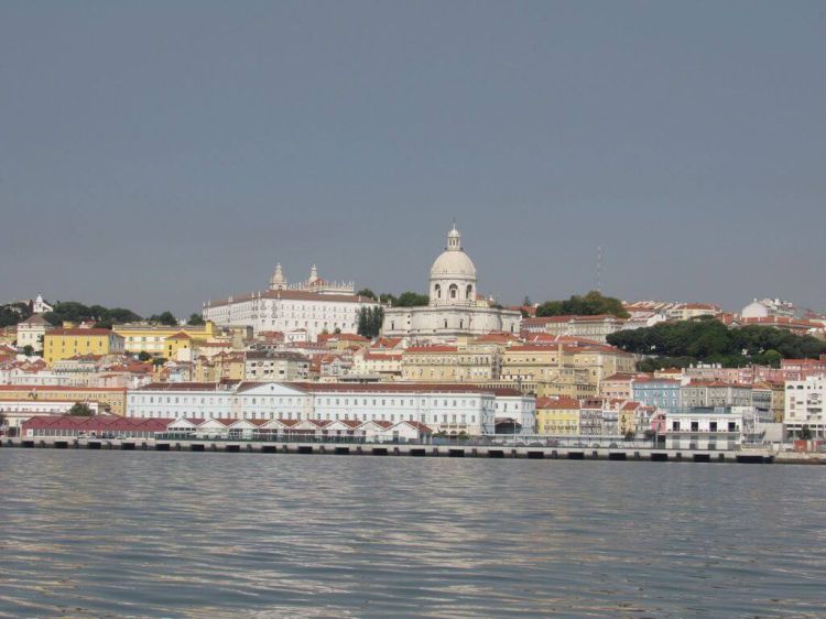 Passeio de Barco - Parque das Nações a Lisboa