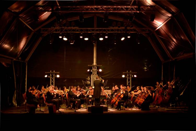 Homenagem a Carlos Paredes - Concerto Sinfónico pela Orquestra Sinfonietta de Lisboa