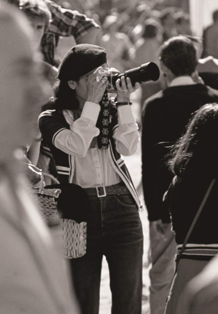 Fotos Delas: 25 de Abril/ Primeiro de Maio 74