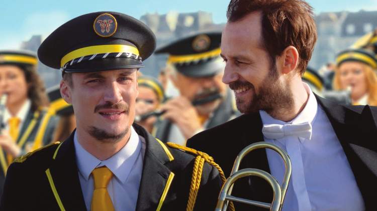 Cinema ao ar livre em Mansores: “Siga a banda!”