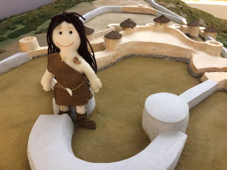 Sons do Castro do Zambujal, de embalar ou despertar? [Adiado]