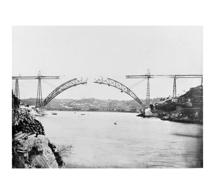 Trilhos Urbanos Nocturnos - Insólitos Porto !