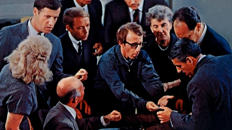 TOMA EL DINERO Y CORRE