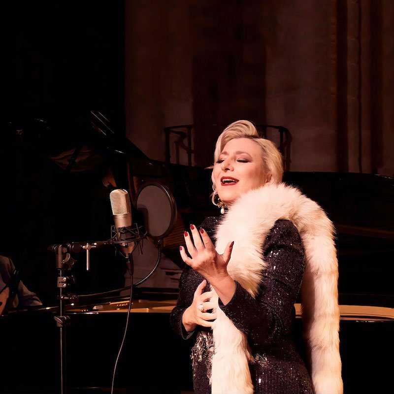 Noches Musicales: Pilar Boyero “Homenaje a las grandes Rocíos: Dúrcal y Jurado”