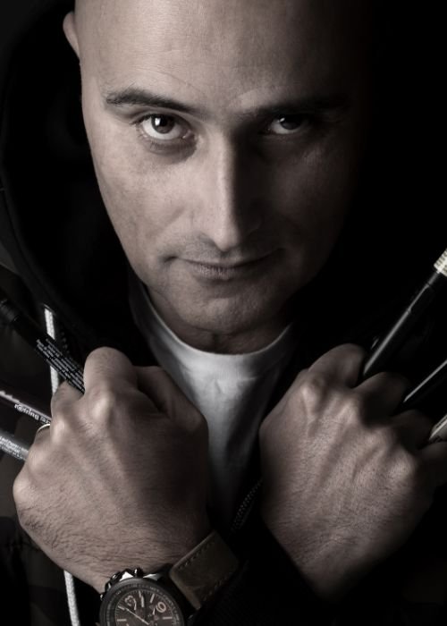 Louroverso - 40 Anos a Trabalhar para o Boneco, de Luís Louro