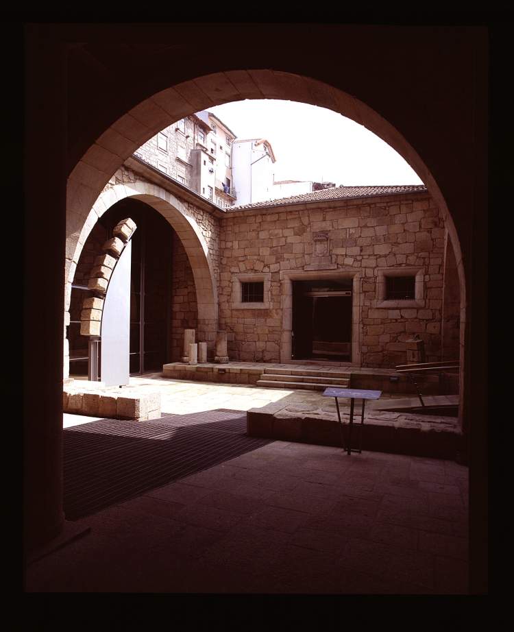 CONCERTO NO PÁTIO — 700 ANOS DA CASA DO INFANTE 