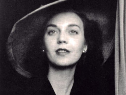 APRESENTAÇÃO DA EDIÇÃO 35 DA REVISTA NOVA ÁGUIA, com Maria Luísa Francisco