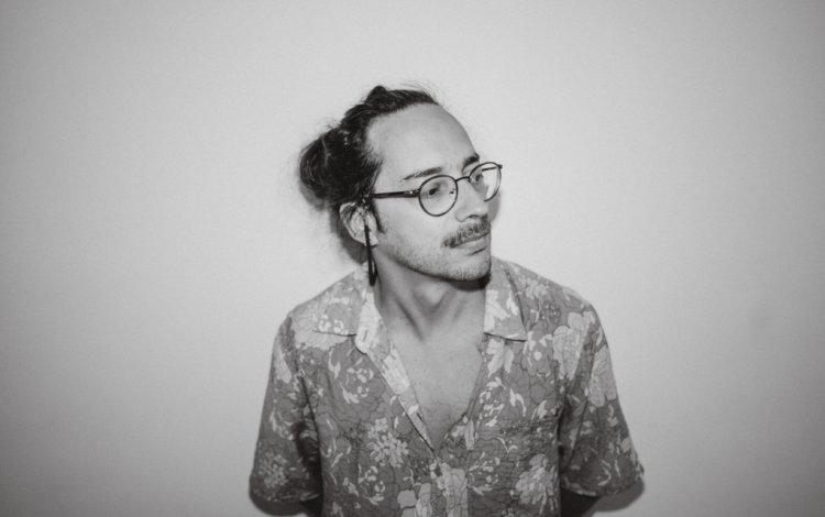 ocupa: six pairs of consecutive triangle numbers