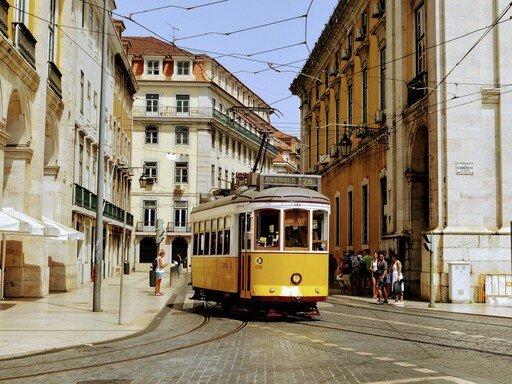 Habitar em Movimento: habitação e mobilidade na Área Metropolitana de Lisboa