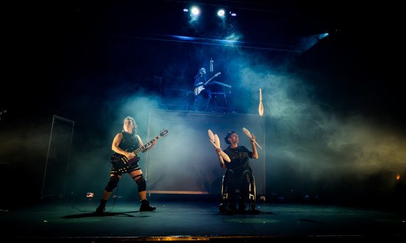 FITS 2025 | REVOLUCIÓN | TEATRO SOBRE RUEDAS