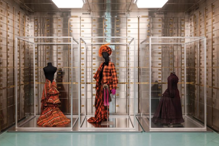 Aniversário da reabertura do Edifício do MUDE