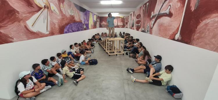 Oficina para famílias no último dia para visitar a exposição «nada acontece duas vezes»
