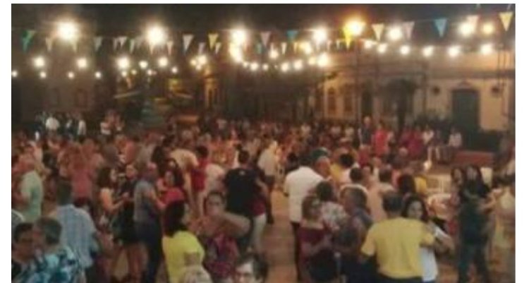 Bailes | Luz Tavira