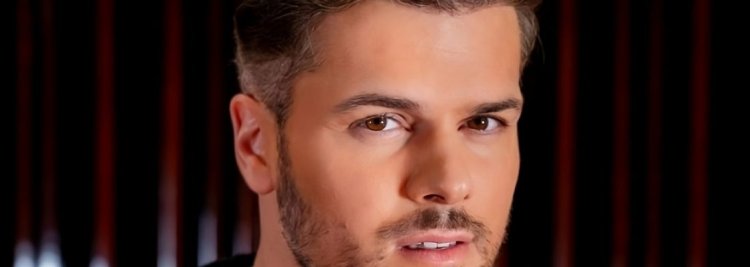 Mickael Carreira