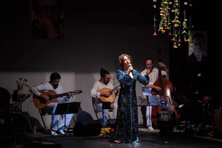 Helena Sarmento “Tanto Mar”