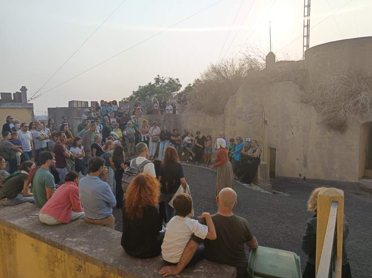 Visita encenada ao Castelo de Almada