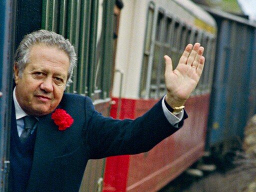 Mário Soares: Um Homem Inteiro