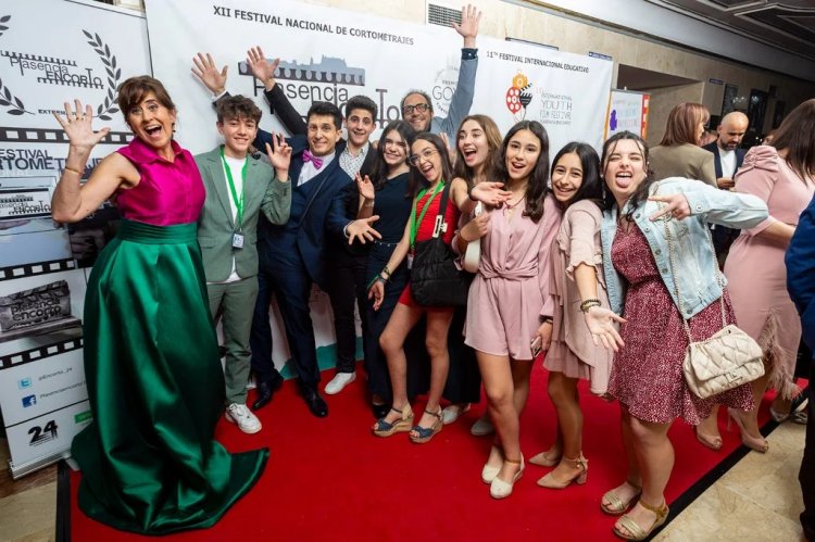 Gala Plasencia Encorto