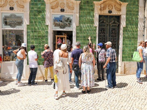 VISITA GUIADA “EXPLORANDO LAGOS ATRAVÉS DOS SENTIDOS”, com Artur de Jesus