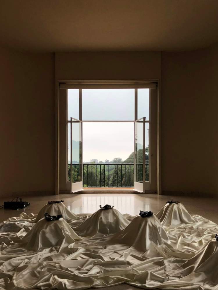 'FOGO SUJO, FOGO SUJO (POUCA TERRA, POUCA TERRA)'