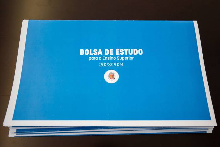 Município volta a atribuir bolsas de estudo para alunos do ensino superior